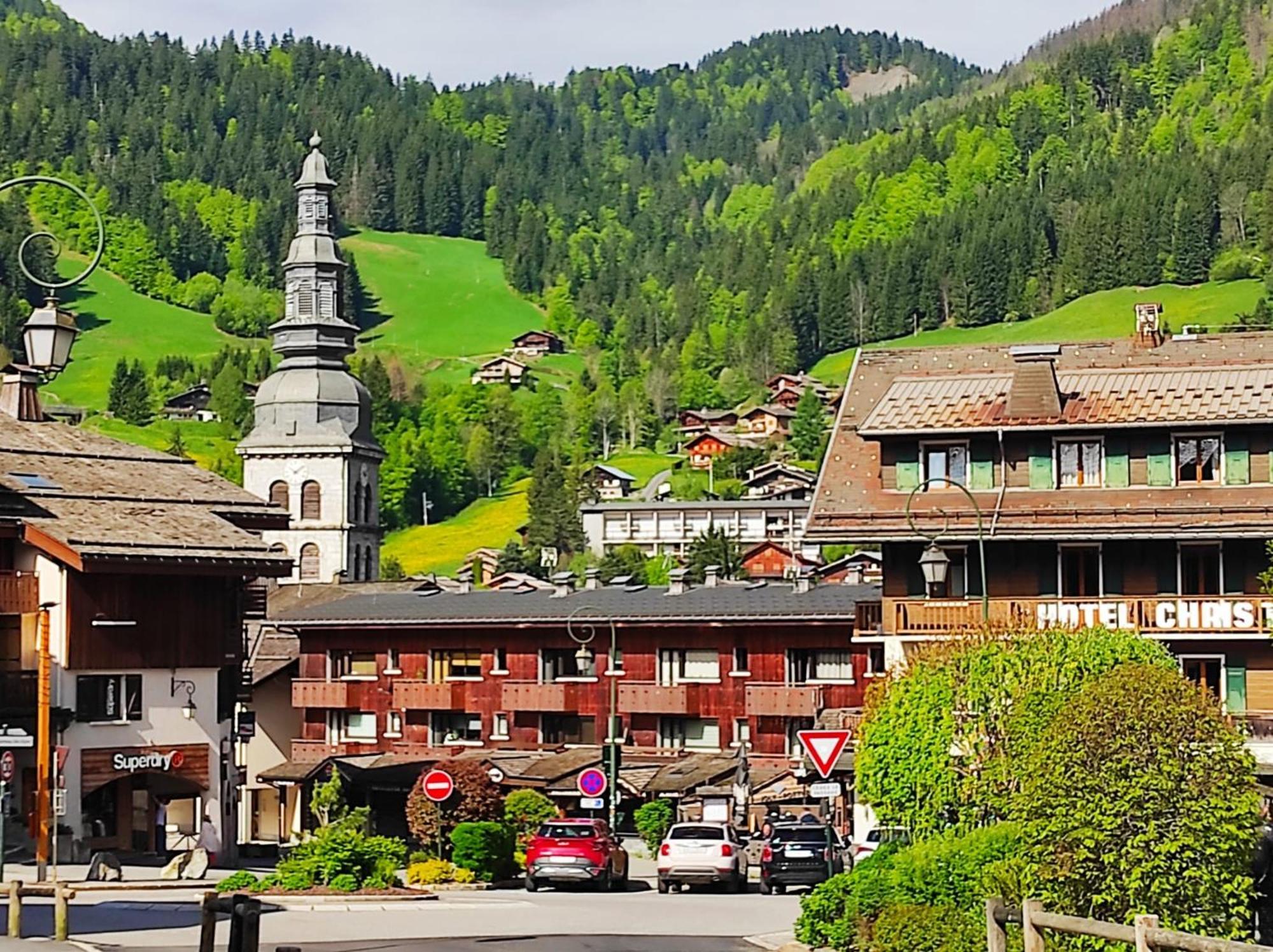 Le Week-End 3 Etoiles, Plein Centre Ville La Clusaz Luaran gambar